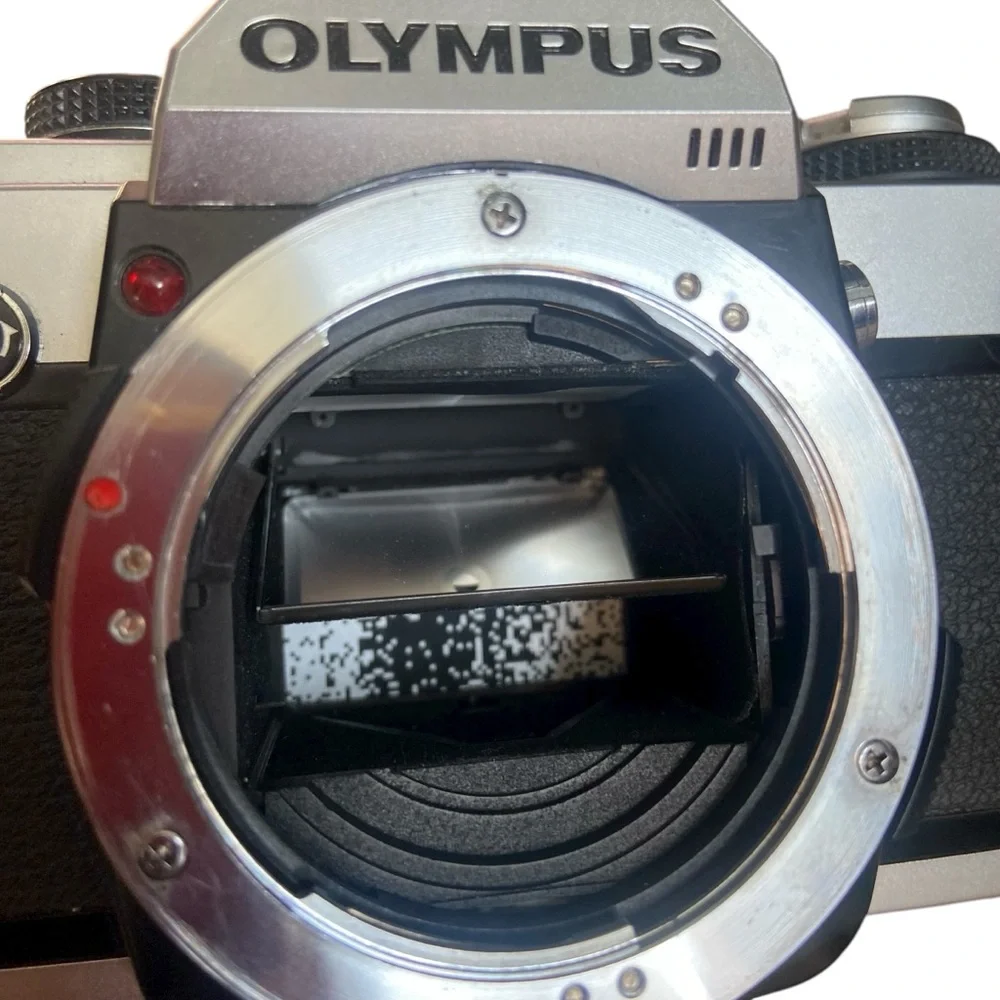 Olympus OMG 35mm SLR Film Camera Body Only Parts Repair Only Untested W/ Case